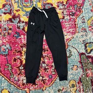Under Armour Loose Fit Athletic Pants size YM